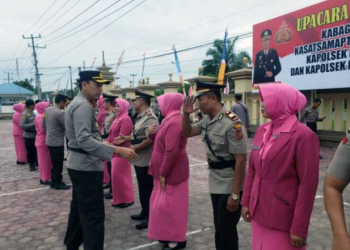 Polres Batanghari gelar upacara sertijab pejabat utama (PJU) di lapangan Mapolres Batanghari