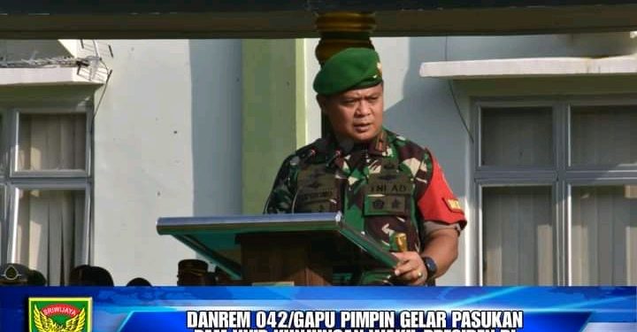 Danrem 042/Gapu Pimpin Apel Gelar Pasukan Pam VVIP Kunjungan Wakil Presiden RI