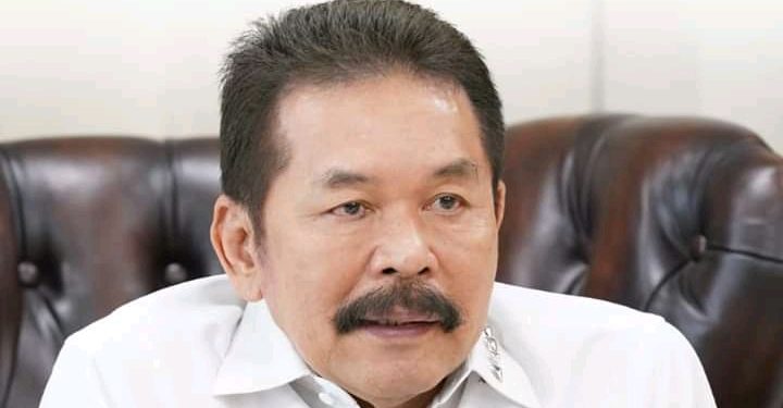 Jaksa Agung ST Burhanuddin memberikan sambutan pada Acara Kunjungan Kerja Virtual dalam rangka menyambut Hari Raya Idul Fitri 1444 H di lingkungan Kejaksaan RI