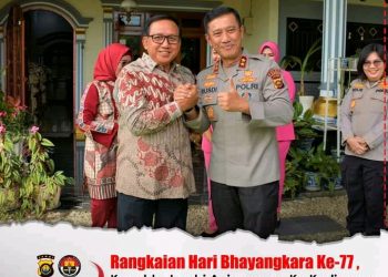 Sambut Hari Bhayangkara ke-77,Kapolda Jambi Melaksanakan Ajangsana Kekediaman Mantan Kapolda Jambi Irjen pol.(purn) Muchklis AS.