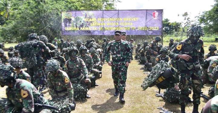 Penyematan Brevet Widya Yudha  Taruna Akademi Militer Tingkat III TP 2022/2023