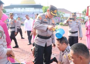 Kapolres Muba Pimpin Upacara Kenaikan Pangkat Personil Polri dan ASN Polres Muba 34 Personil dan 2 Perwira