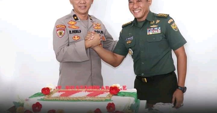 KOREM 042/Gapu Berikan Kejutan Atau Surprise Kepada Polda Jambi di Momen Hari Ulang Tahun Bhyangkara ke-77