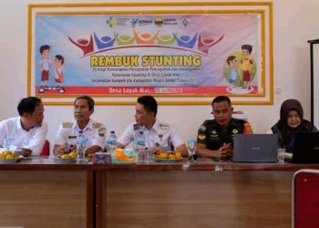 Penjabat Bupati Muaro Jambi Bachyuni Deliansyah, SH., MH., mengajak semua pihak, untuk bersama-sama berupaya menurunkan angka stunting di Kabupaten Muaro Jambi