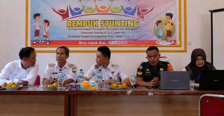 Penjabat Bupati Muaro Jambi Bachyuni Deliansyah, SH., MH., mengajak semua pihak, untuk bersama-sama berupaya menurunkan angka stunting di Kabupaten Muaro Jambi