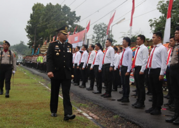 peringatan HUT Bhayangkara ke 77, Polres Muaro Jambi juga melaksanakan pemotongan tumpeng
