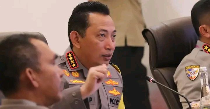 Kapolri Pantau Command Center Pengamanan KTT Asean