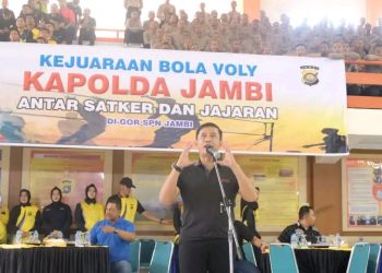 Memperingati Hari Olahraga Nasional (HAORNAS) ke -40 tahun 2023, Polda Jambi menggelar Kejuaraan Bola Voli Kapolda Jambi